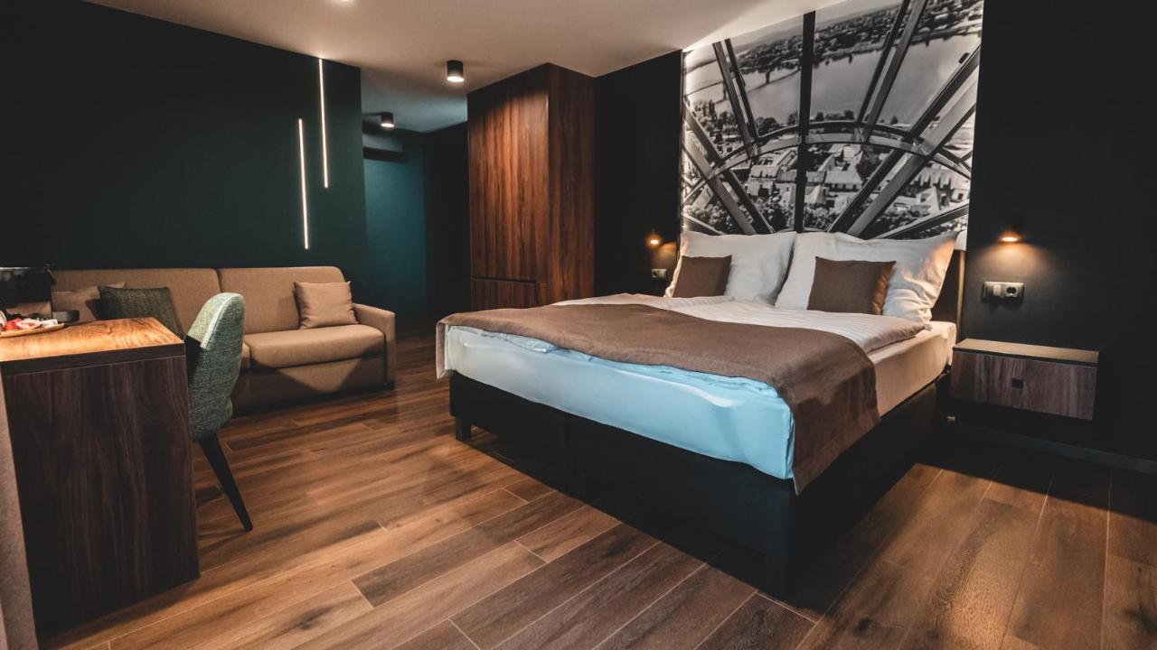 Mediterraneo Luxury Room Esztergom Extérieur photo